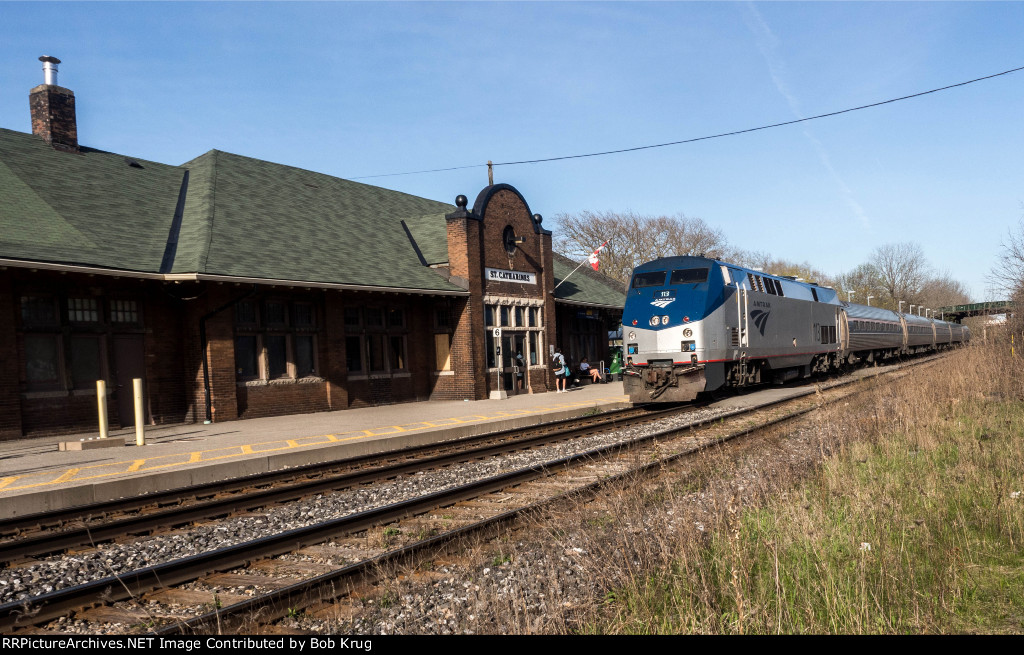 The westbound Maple Leaf calls at St. Catharines